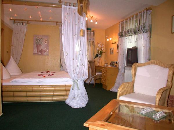 Hotel "Untere Muehle" Schwabmuhlhausen Dış mekan fotoğraf